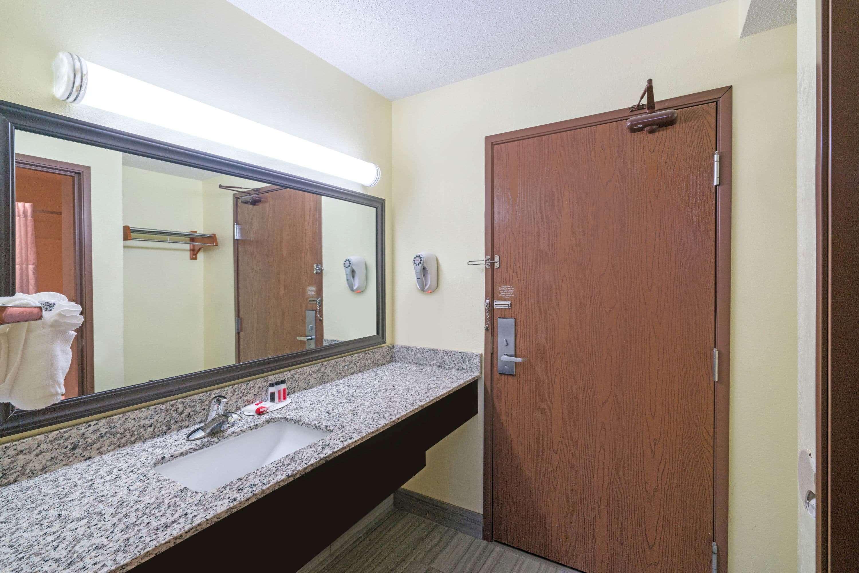 Comfort Inn & Suites Brentwood Kültér fotó