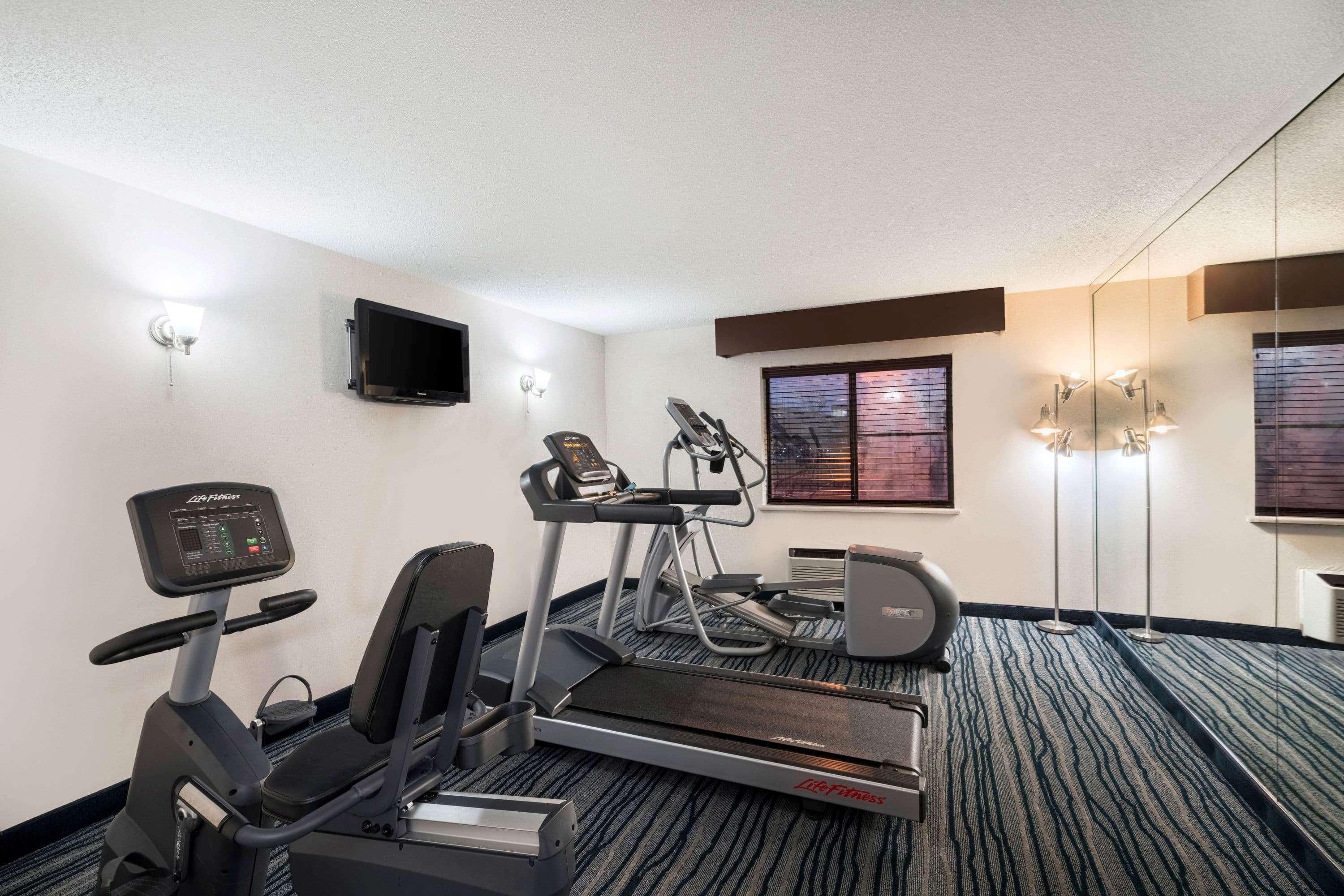 Comfort Inn & Suites Brentwood Kültér fotó