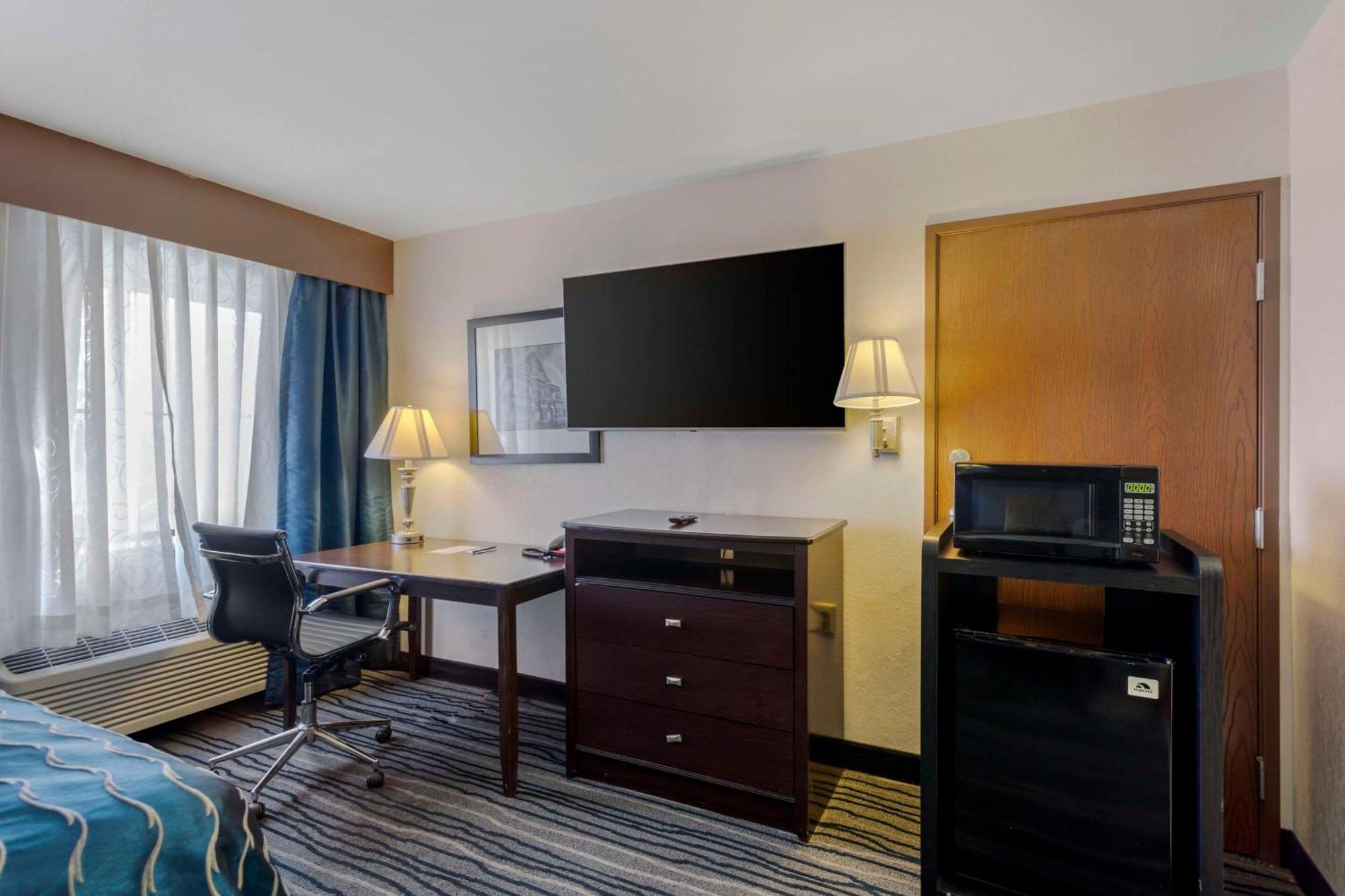 Comfort Inn & Suites Brentwood Kültér fotó