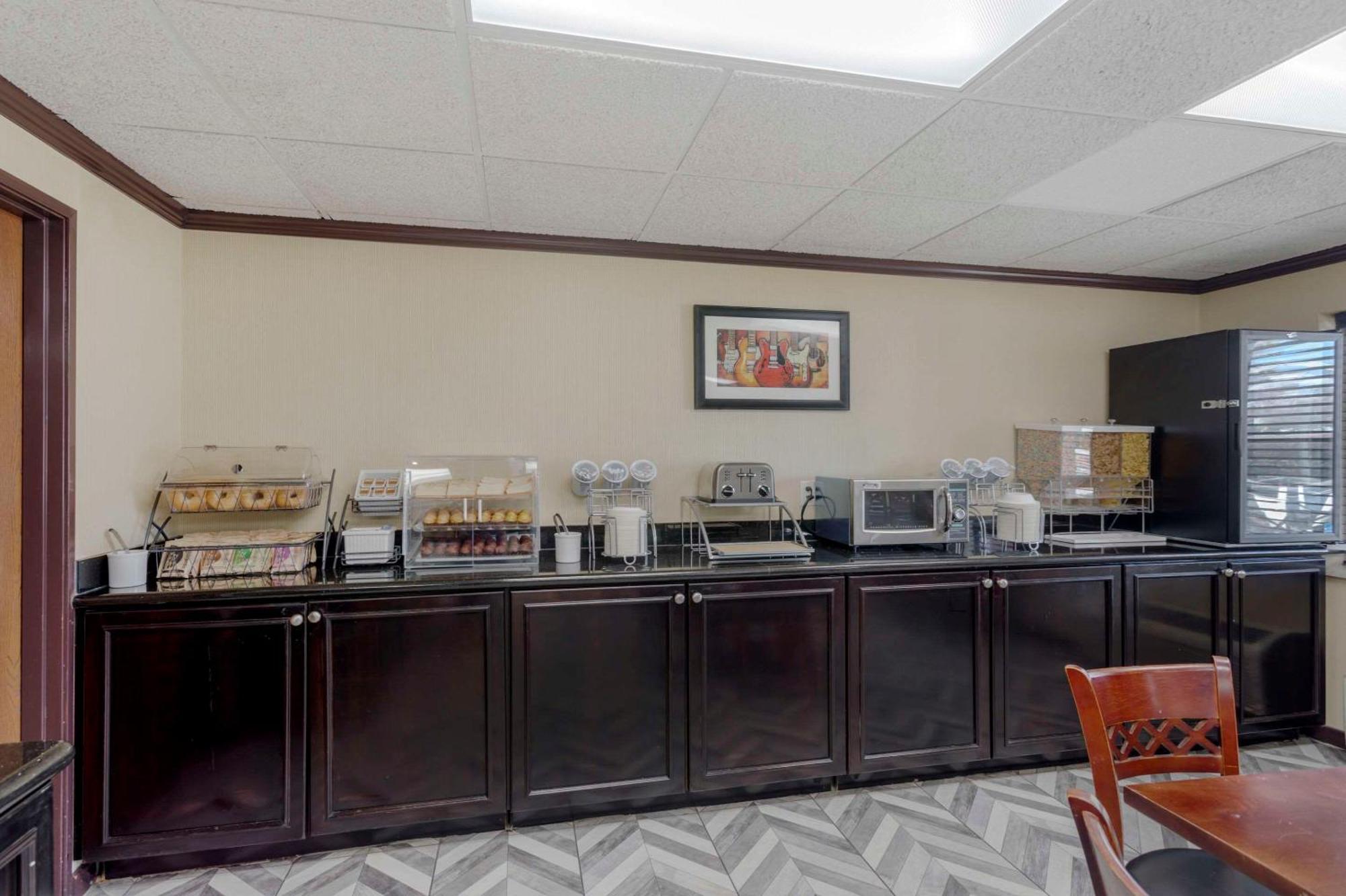 Comfort Inn & Suites Brentwood Kültér fotó