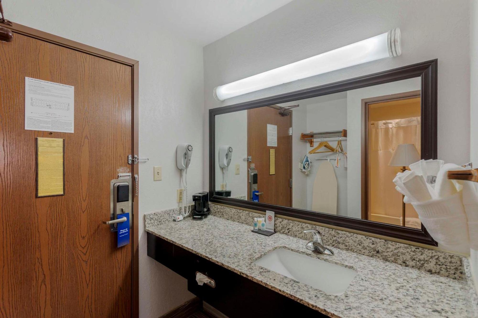 Comfort Inn & Suites Brentwood Kültér fotó